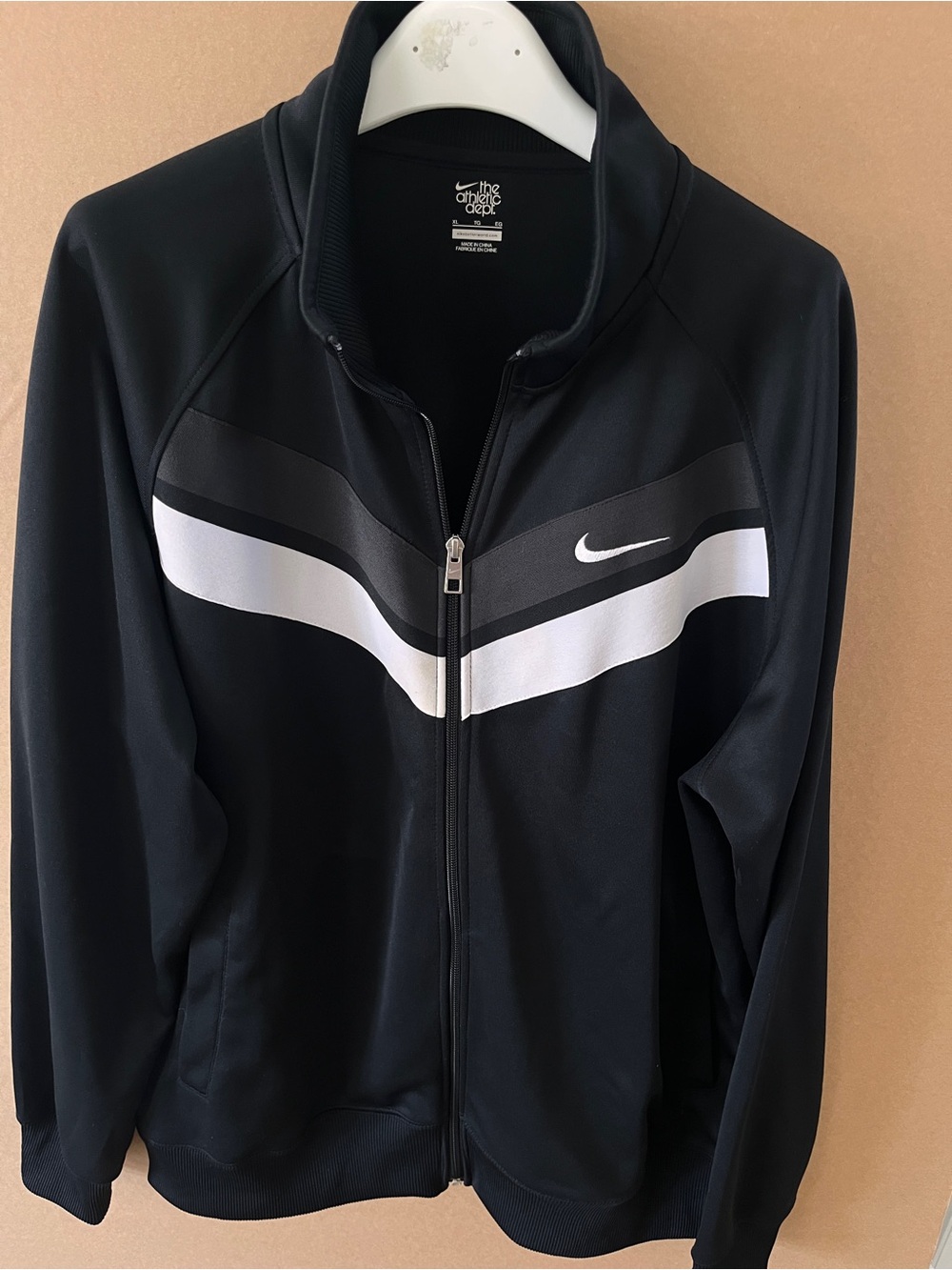 Nike Athletic Dept Track Jacket Men’s XL Black White Gray Full Zip Retro Style